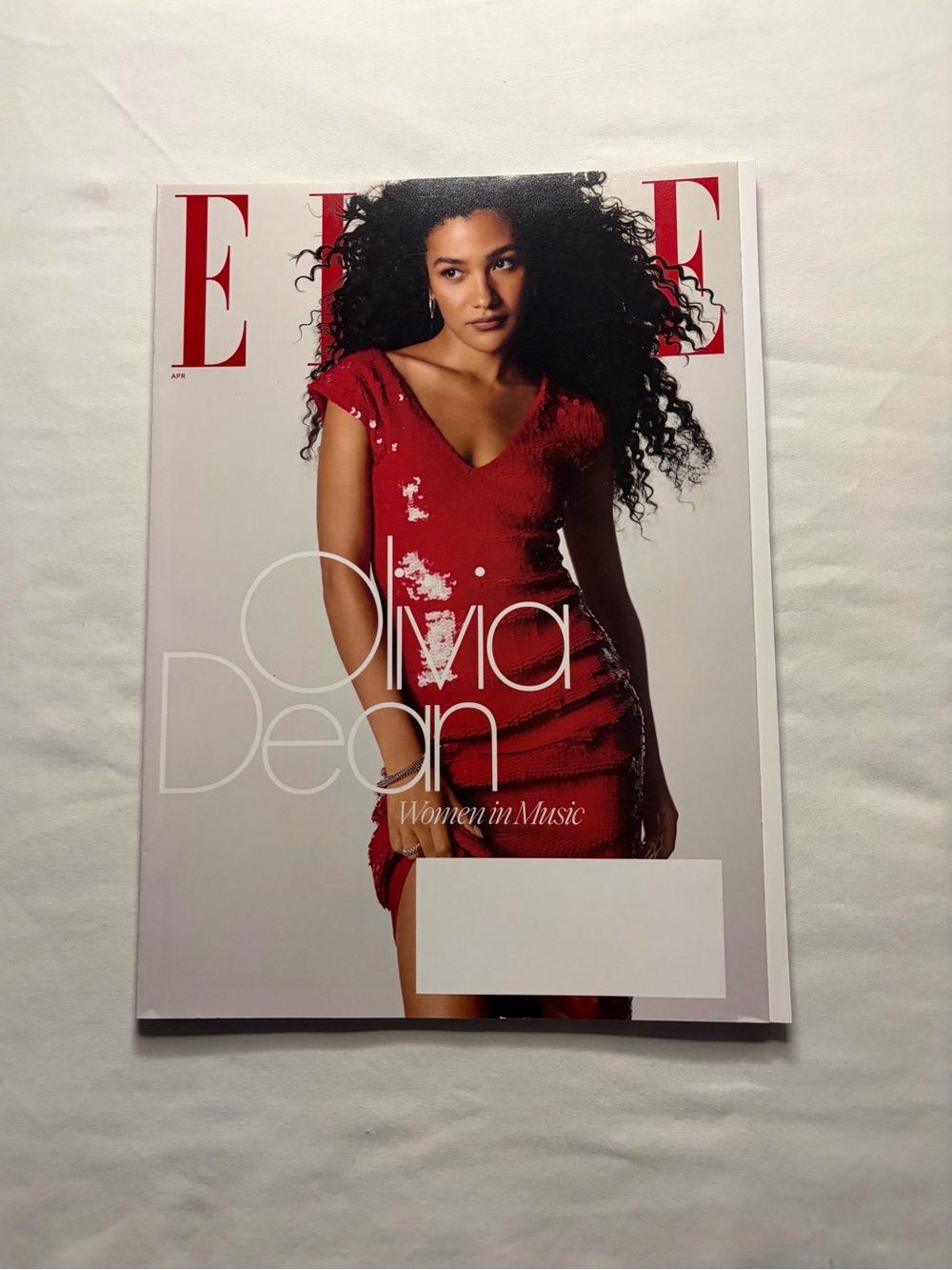 Elle Olivia Dean “Women in Music” Issue April 2026 Magazine